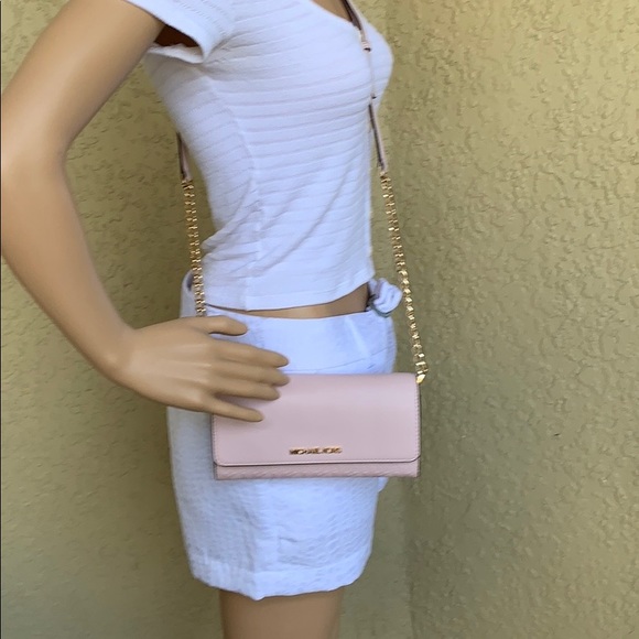 MICHAEL KORS JET SET ITEM LG WALLET ON A CHAIN - Picture 7 of 16